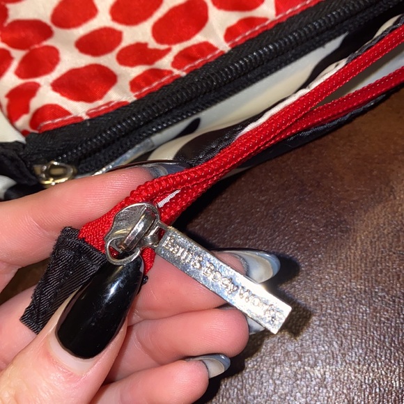 🐚Bath and body works small clutches! - Picture 5 of 5